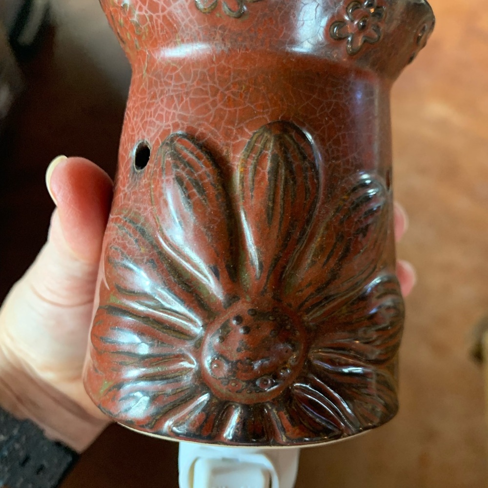 Scentsy Mini warmer and bars